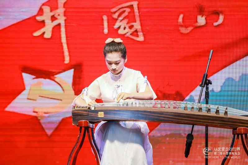 榜样的力量,育二寄给孩子们最硬核的儿童节礼物